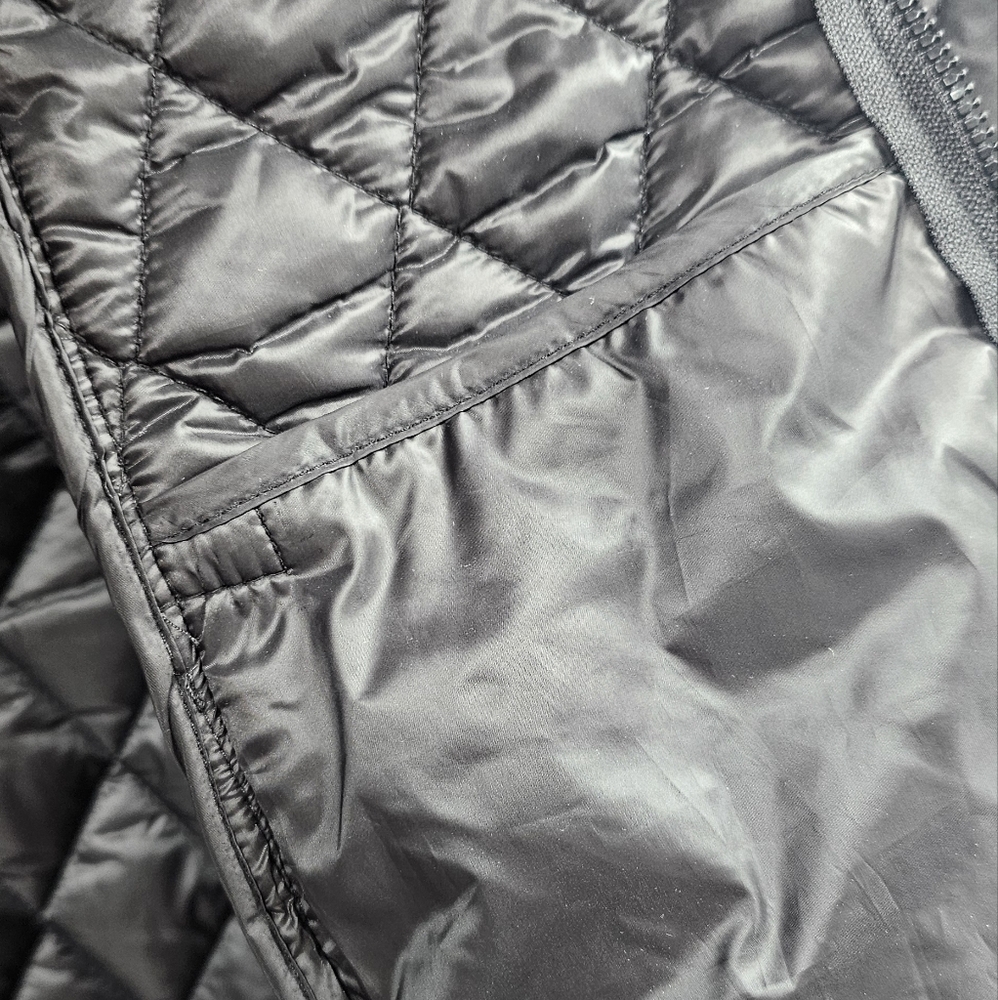 Bernardo Black Puffer Jacket with Quilted Design - Picture 8 of 16